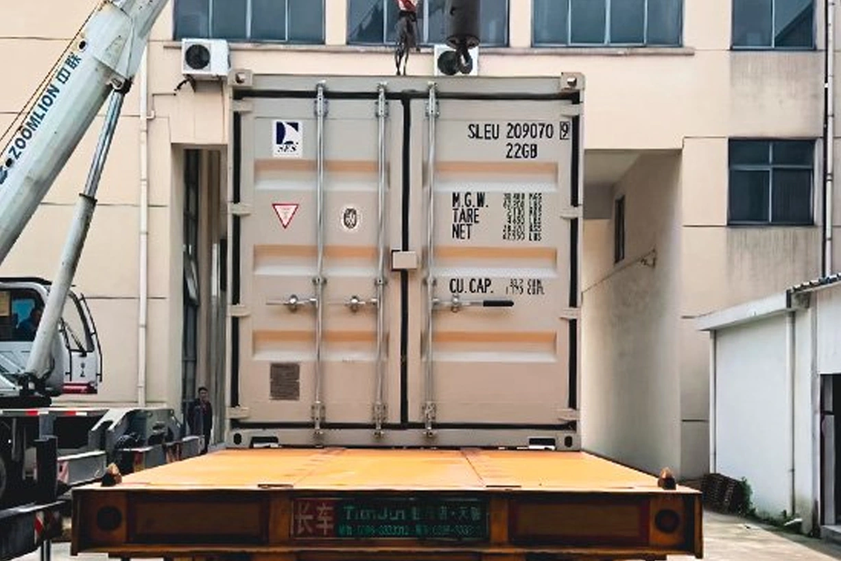 custom cutting board designs shipping