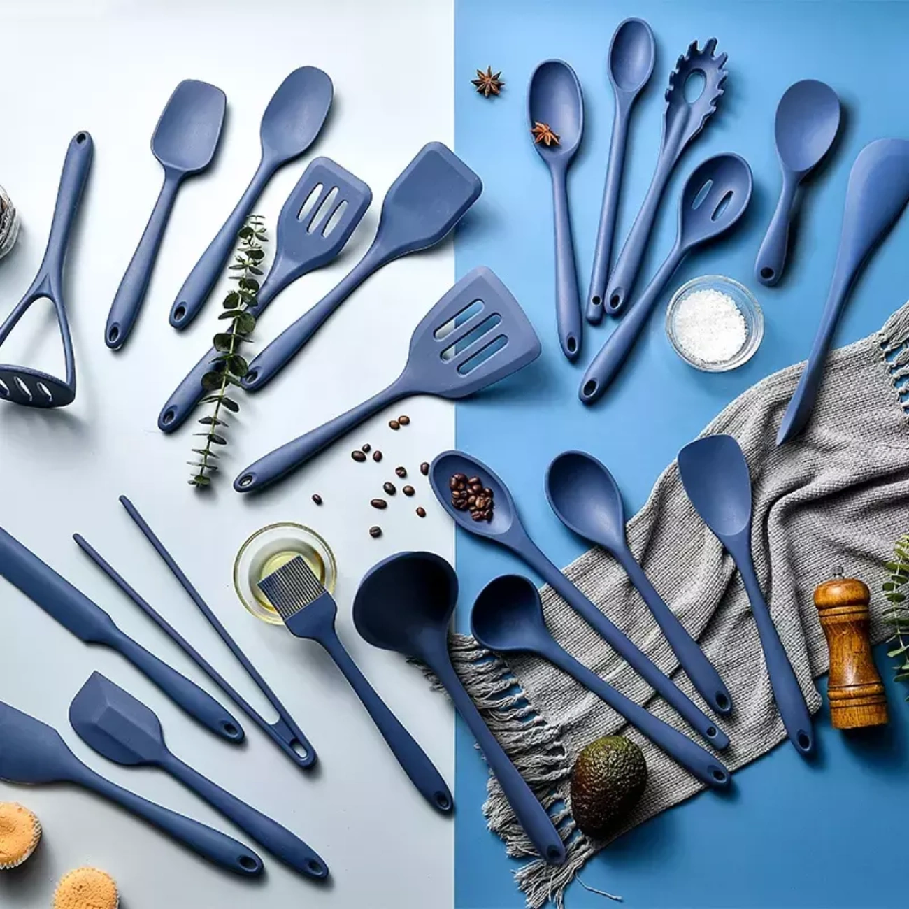 pasgemaakte kombuis kook bak gereedskap stel