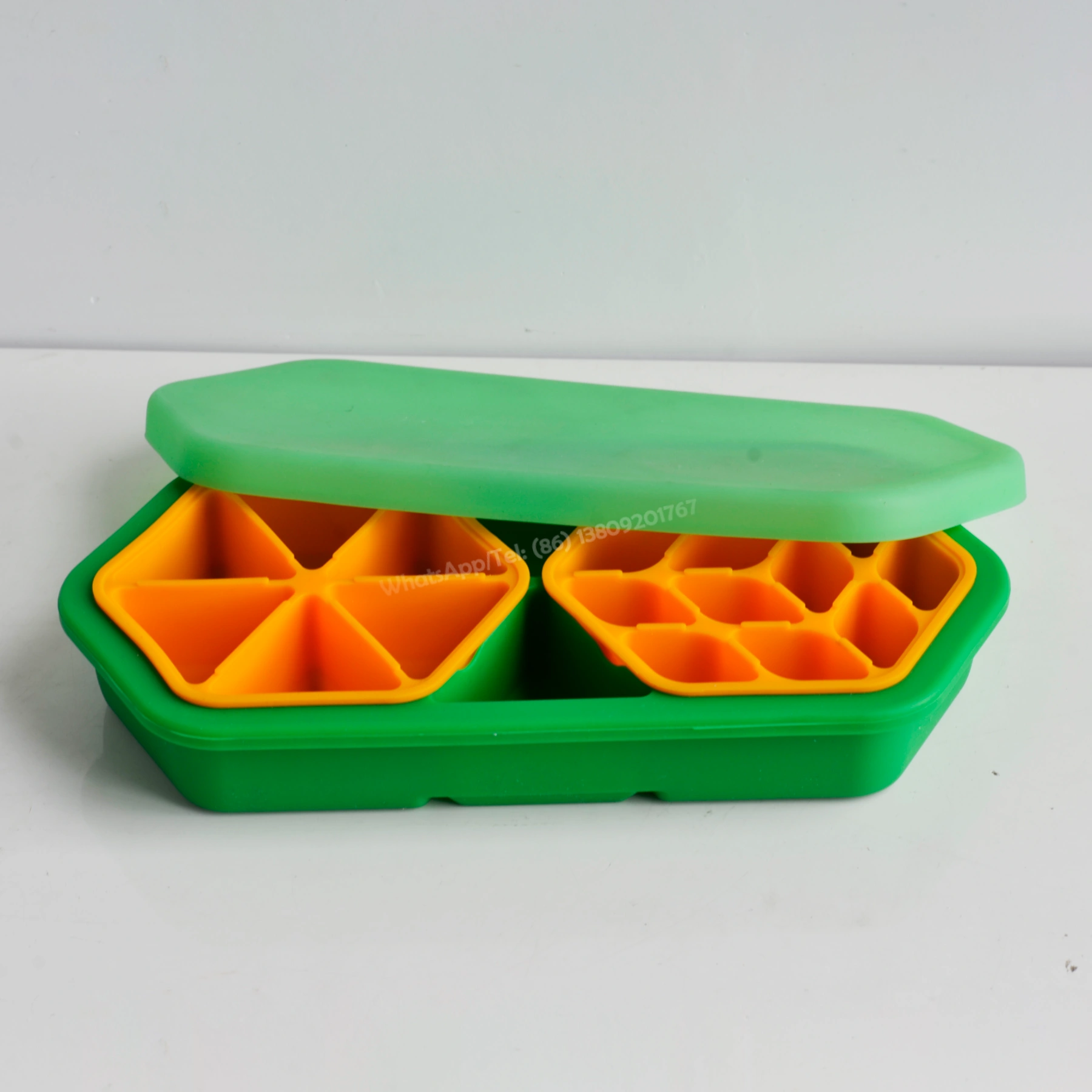 Toplu Kaynak OEM ODM Kapaklı Özel Silikon Buz Küpü Kalıbı