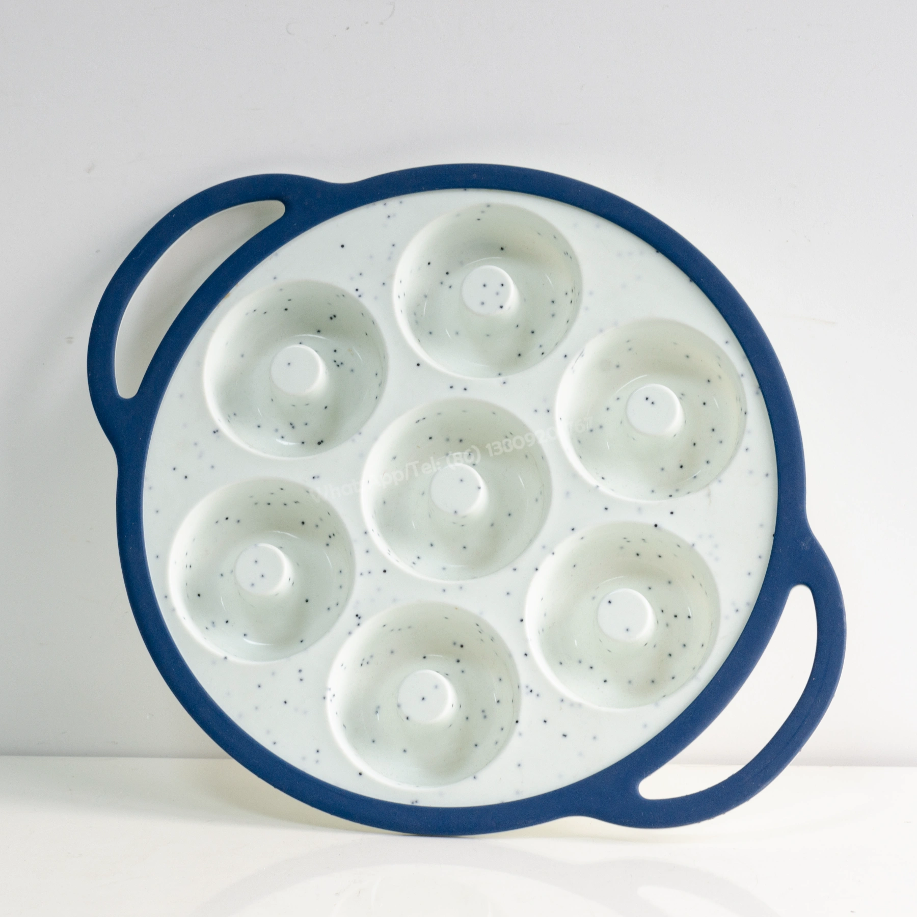 Exportateur en vrac de doublures de cupcake de moule à beignet en silicone personnalisé en gros