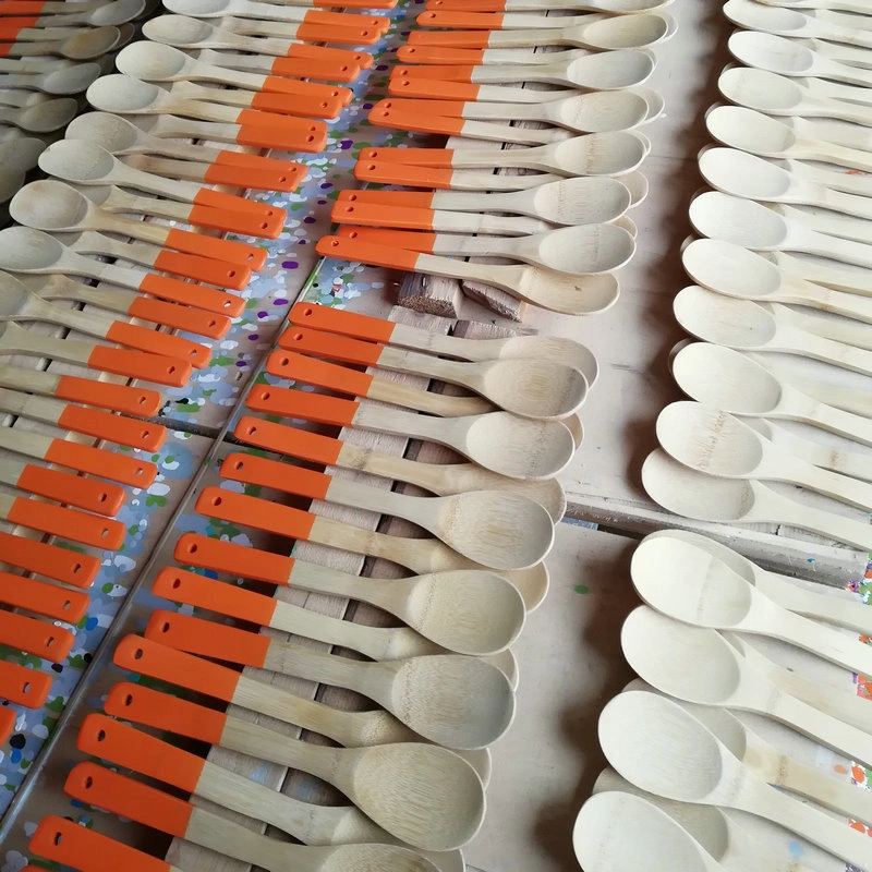 Bamboe keukengereiset met houder Bulk op maat