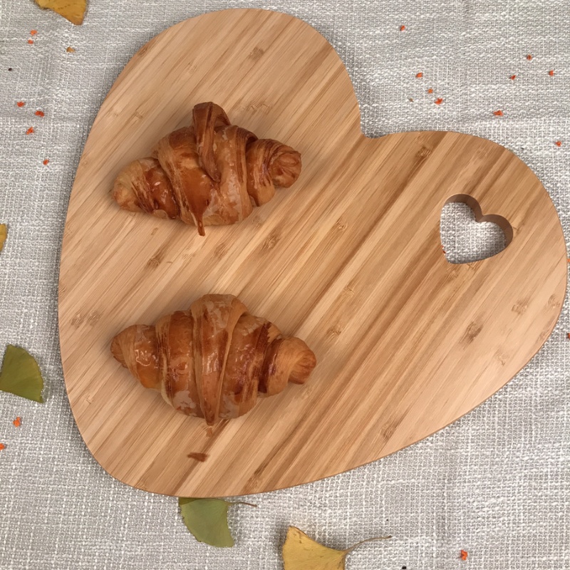 Wooden Heart Shape Cutting Board