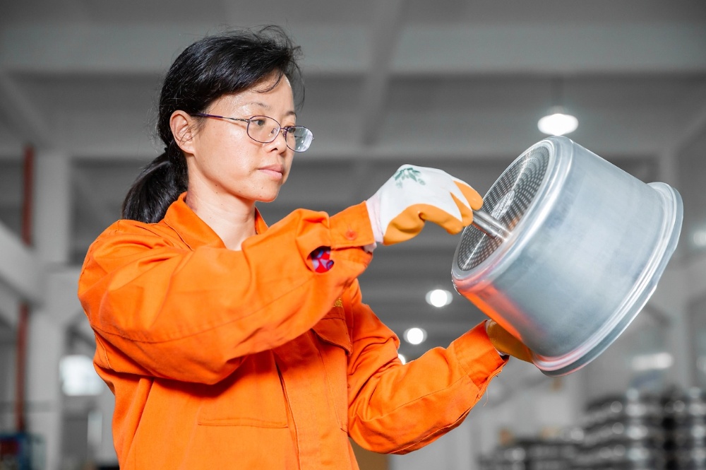 مصنع أواني الطهي 4